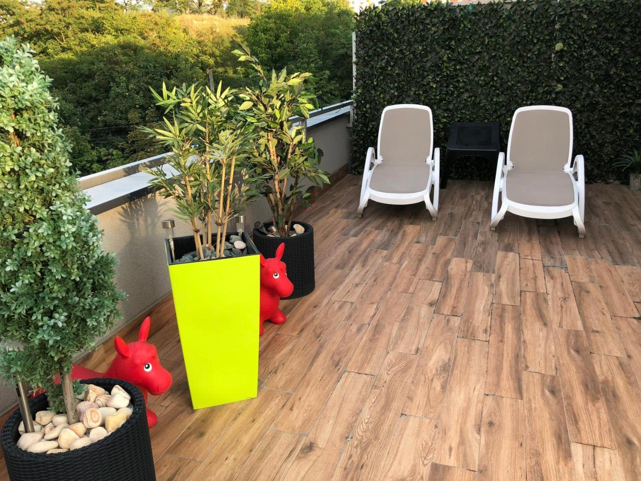 Relax Cluj Apartment And Terrace Екстериор снимка